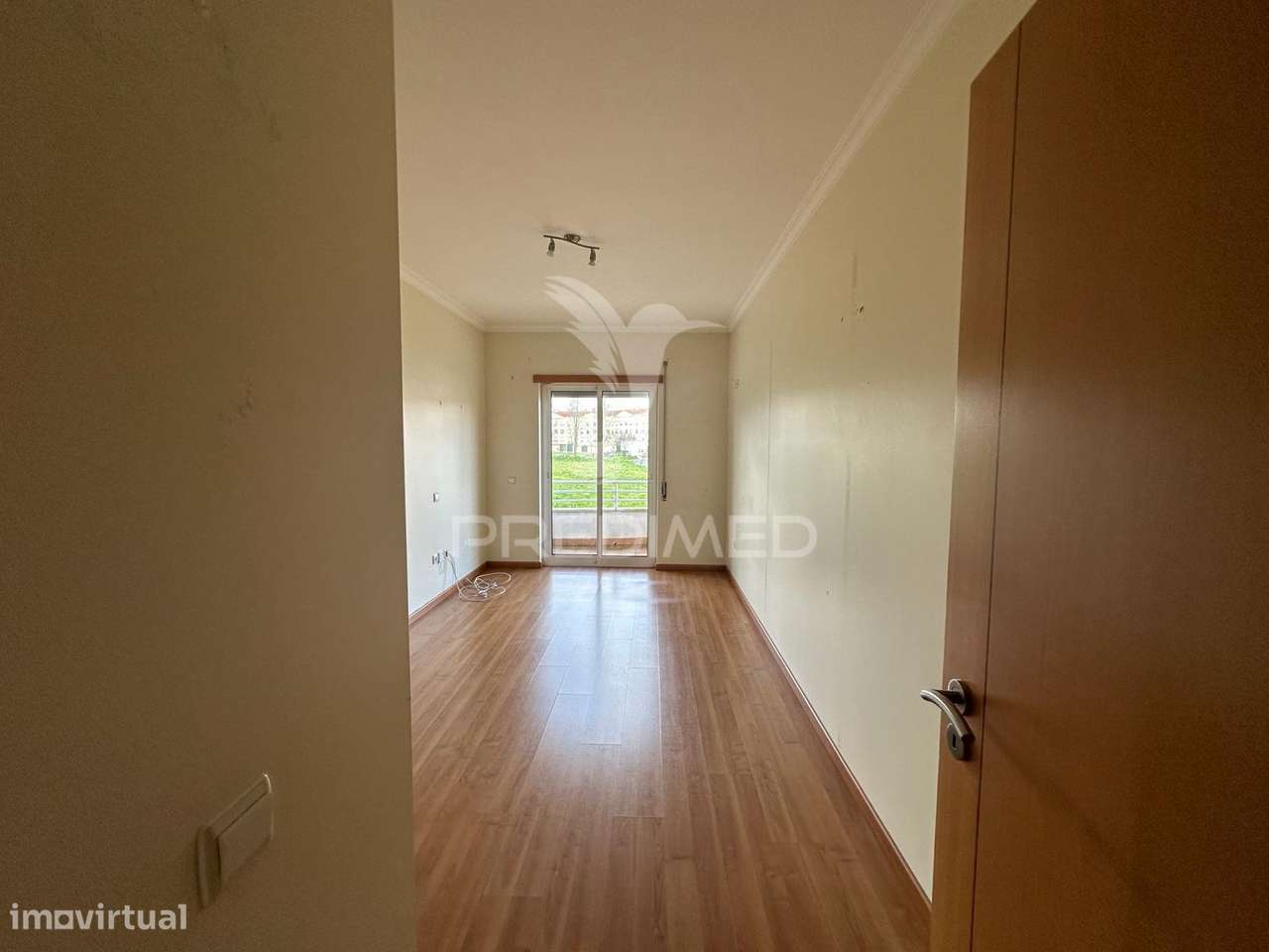 APARTAMENTO T3/COM GARAGEM -PARA ARRENDAMENTO EM SANTARÉM - Grande imagem: 5/24