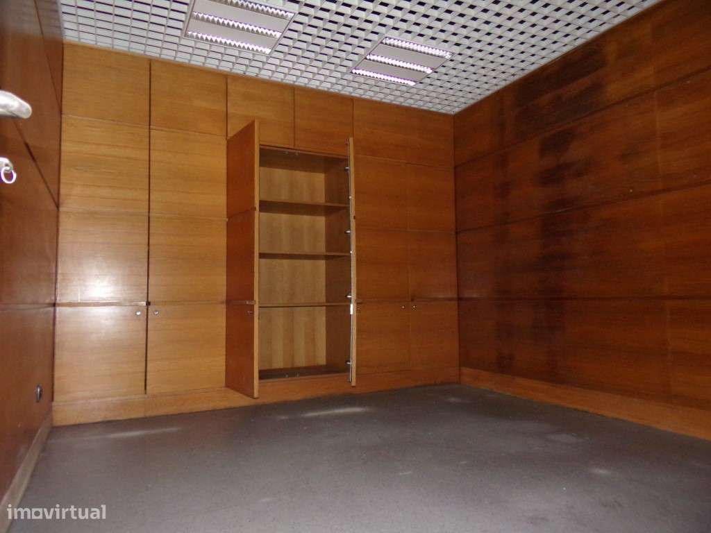 Oportunidade de Negócio - Loja com 224m2 em Paços de Ferreira! - Grande imagem: 5/25