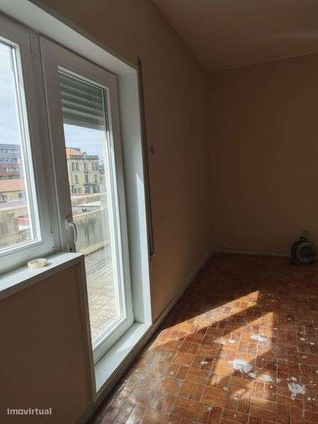 Apartamento T2 remodelado - Grande imagem: 5/6