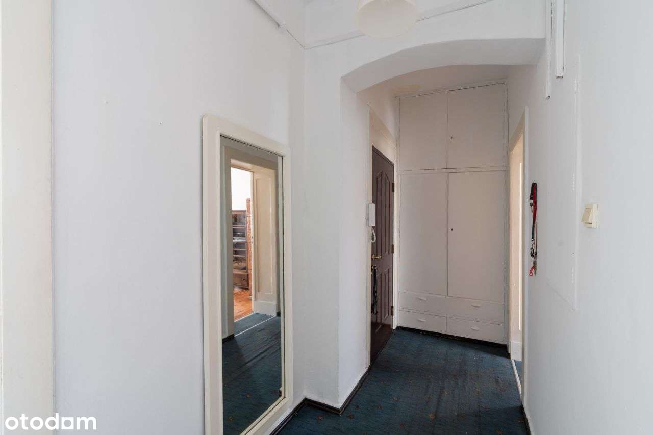 Klimatyczne mieszkanie z duszą. Balkon i piwnica-13