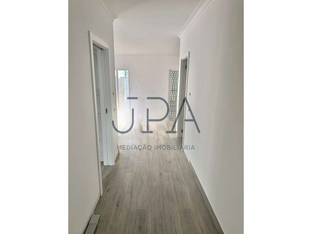Altura - Em construção - moradia T4 com garagem e piscina-10