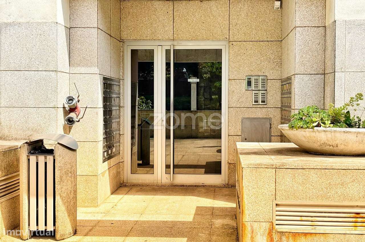 Apartamento T4 ISCAP-23