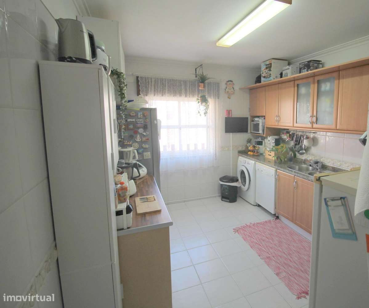 Apartamento T2 Central nas Mercês-5