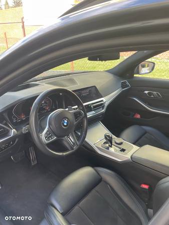 BMW Seria 3 320d M Sport - 18