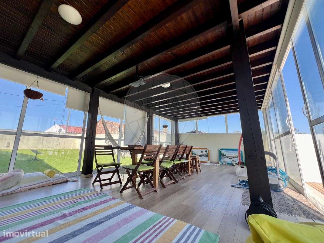 Moradia T4 para venda-5