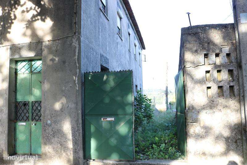 Propriedade c/ 1.800 m2 com  5  artigos urbanos em S. Vicente - Braga-12