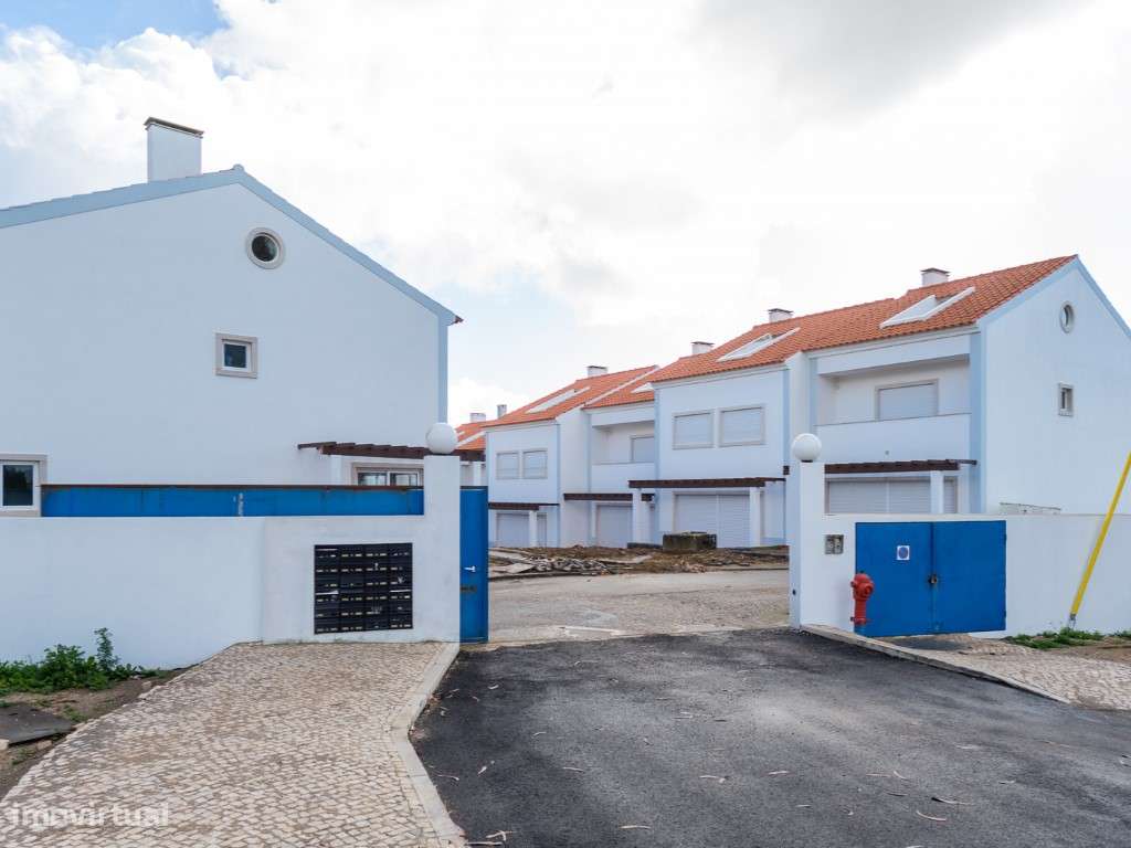 MORADIAS T2+1 e T3+1 GARAGEM E JARDIM, BELAS - Grande imagem: 4/58