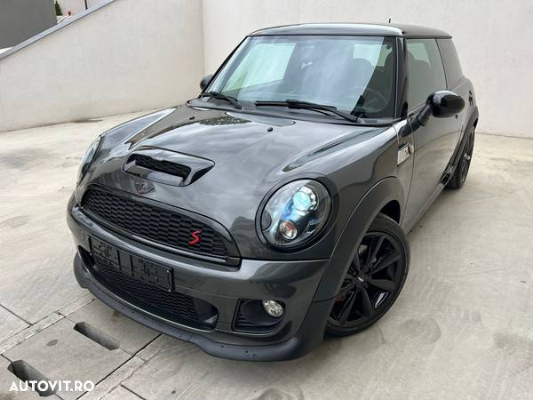 Mini Cooper S Coupe - 19