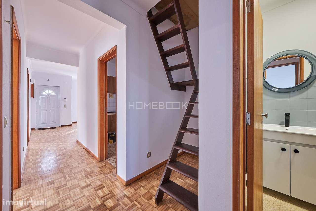 Moradia T3 com Potencial transformação para T4 | Quinta do Anjo, Palme-15