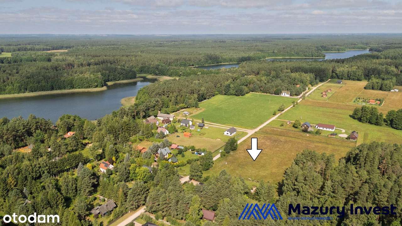 Działki budowlane w Piasutnie - przy ścianie lasu i 230 m do jeziora-1