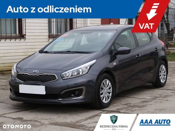 Kia Ceed - 1