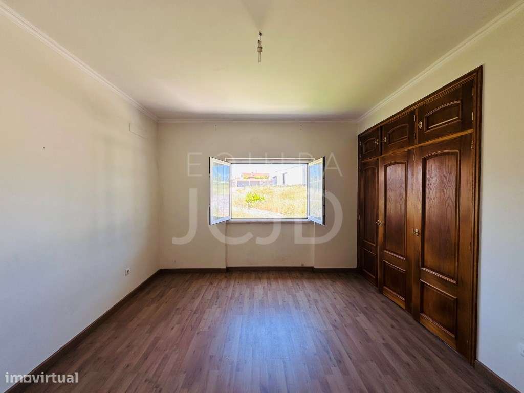 Moradia T5 com Garagem e Terreno Amplo - Quinta do Pinheirinho, San...-17
