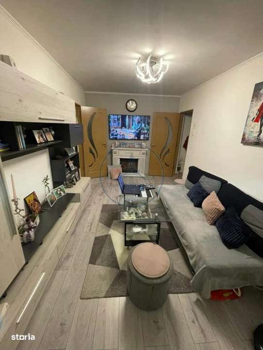 Apartament modern cu 2 camere, zona centrala - Imagine principală: 4/9