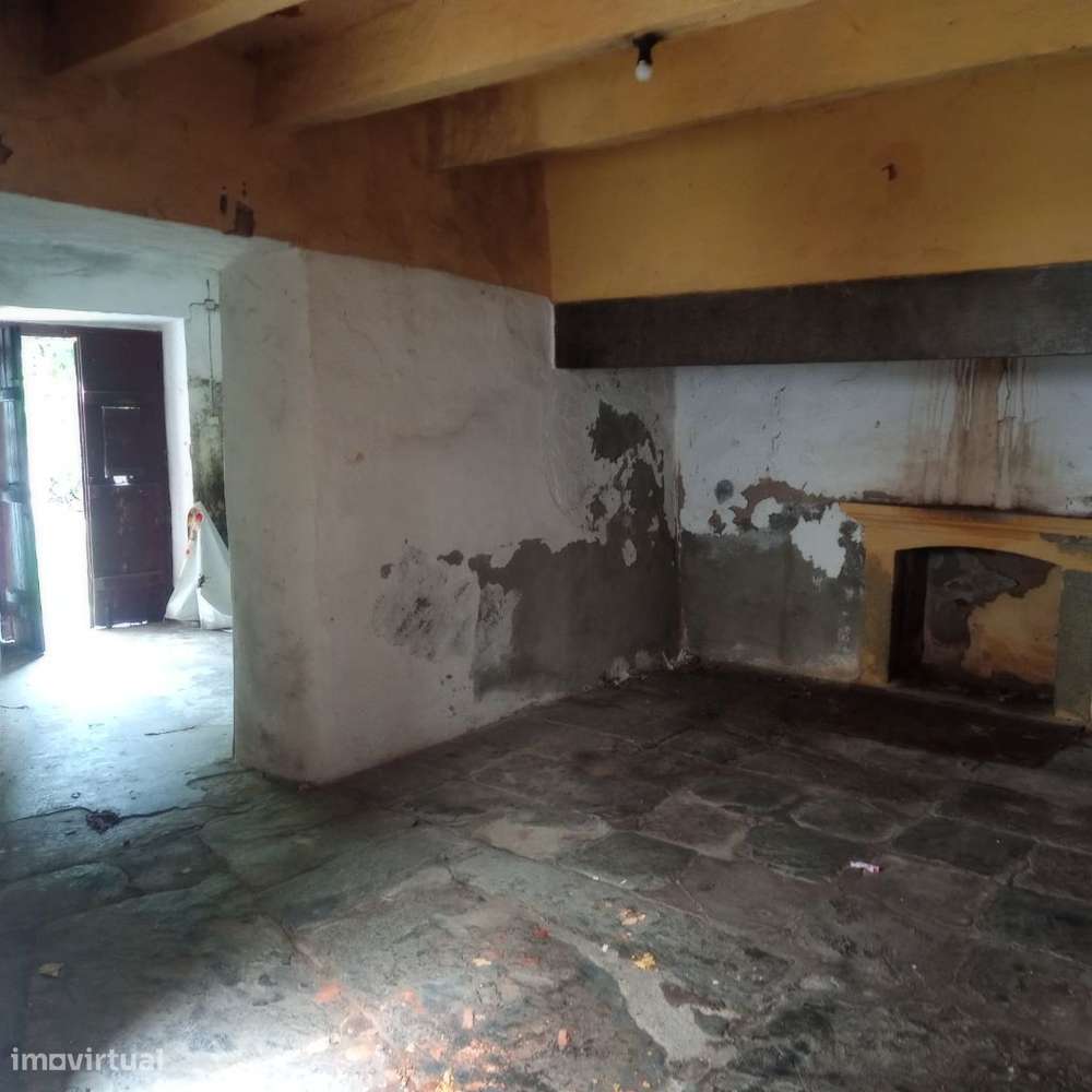 Casa Antiga em Mourão-10
