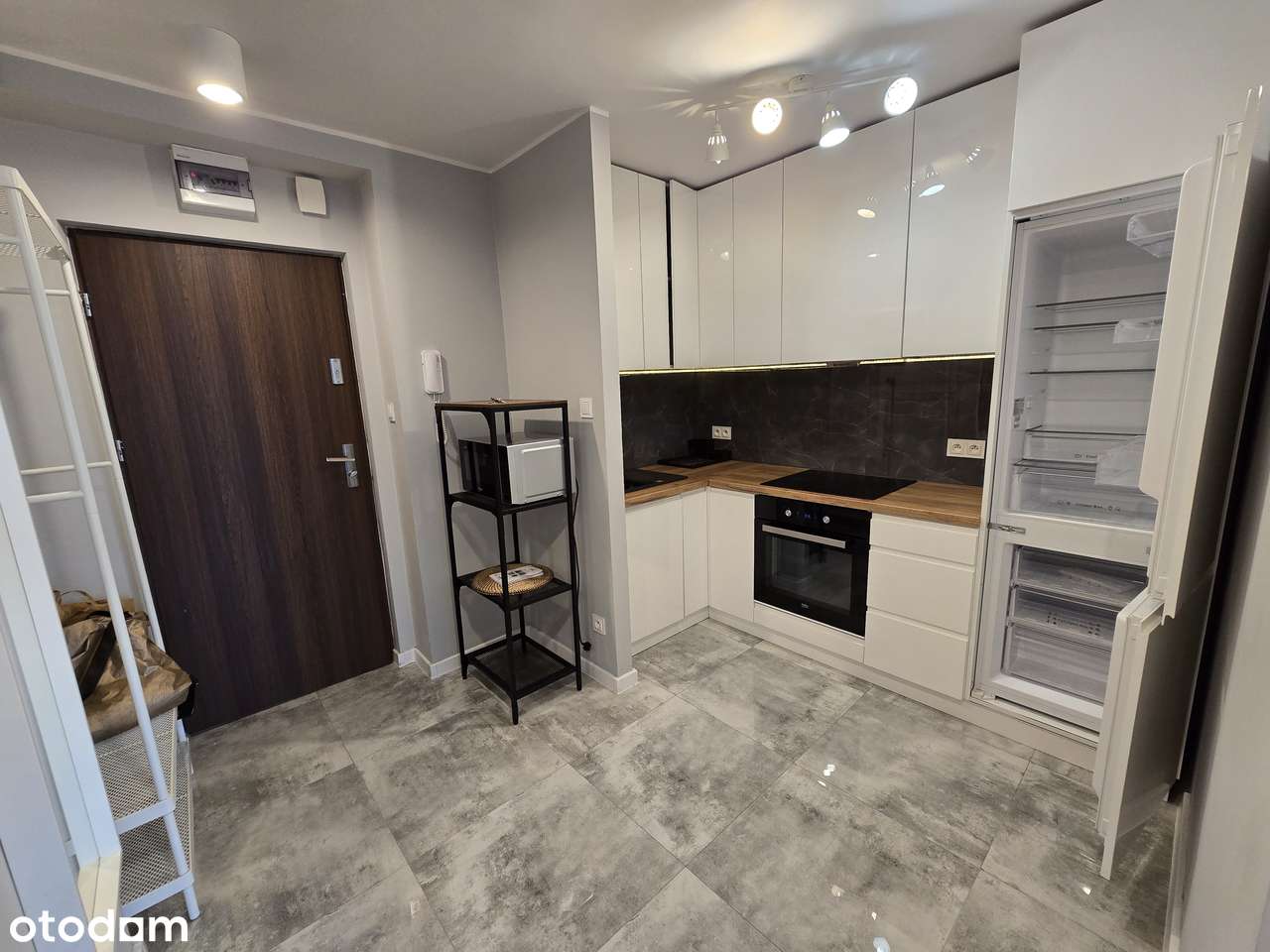 Mieszkanie 2pokojowe+piwnica+WIDOK na Pałac Kultury:) - Pełny obrazek: 1/11