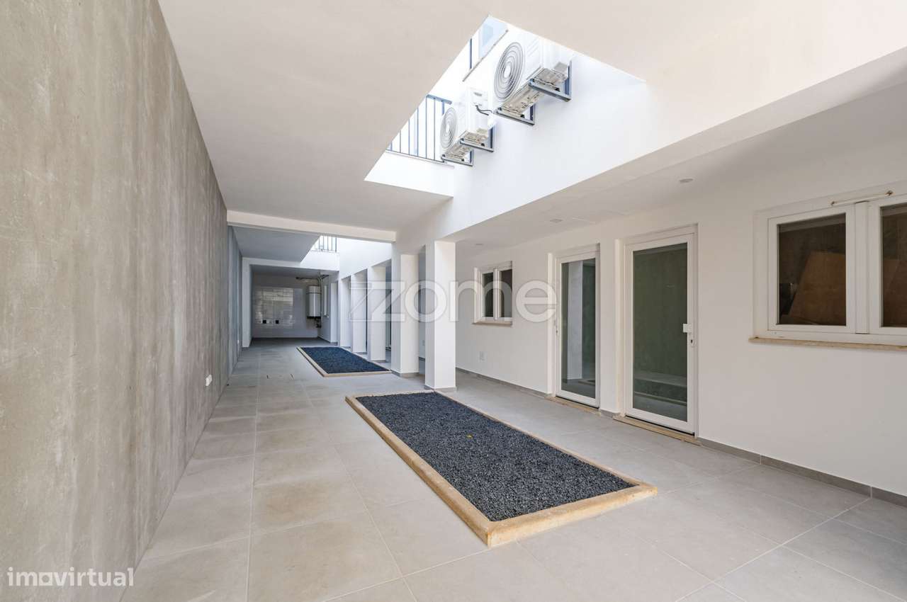 Prédio com 17 unidades habitacionais no centro de Leiria-5