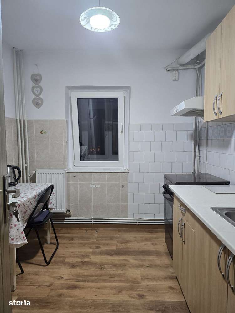 2 camere, Mazepa 2, zona Piata Ancora, etaj 1 - Imagine principală: 4/5