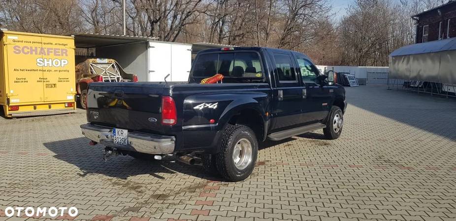 Ford F350 - 6