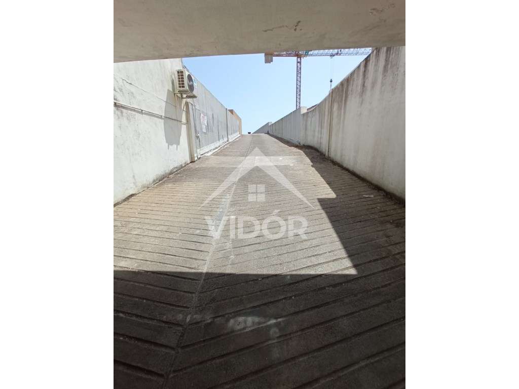 Garagem Parqueamento Matosinhos Sul - Grande imagem: 4/6