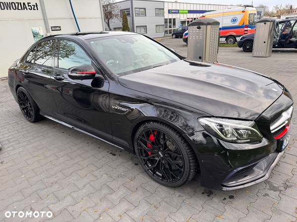 Mercedes-Benz Klasa C AMG 63 S T AMG Speedshift 7G-MCT Edition 1 - 27