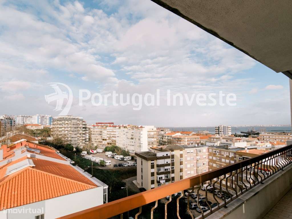 Excepcional apartamento de 4 assoalhadas na Cova da Piedade - Almada-34
