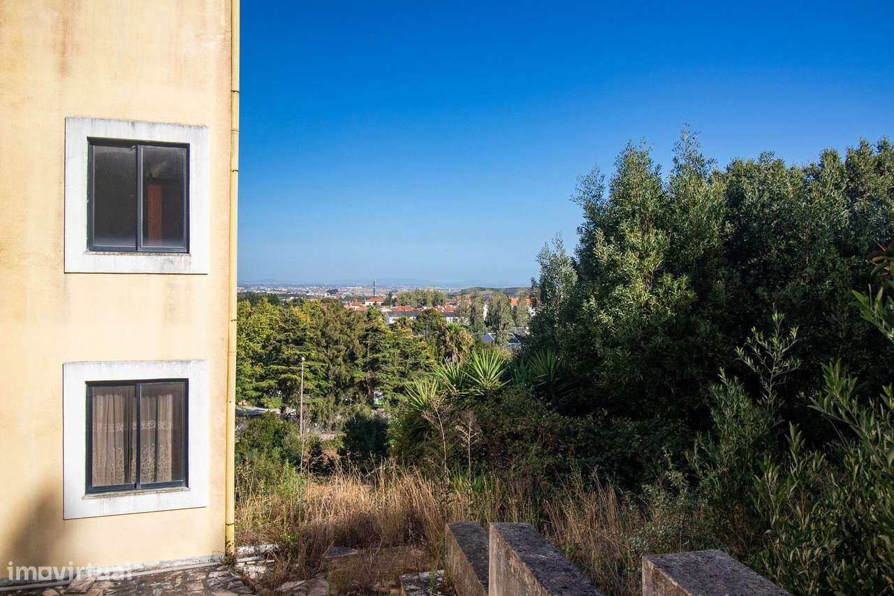 Magnífica Moradia de 13 assoalhadas à Venda no Linhó / Sintra-57