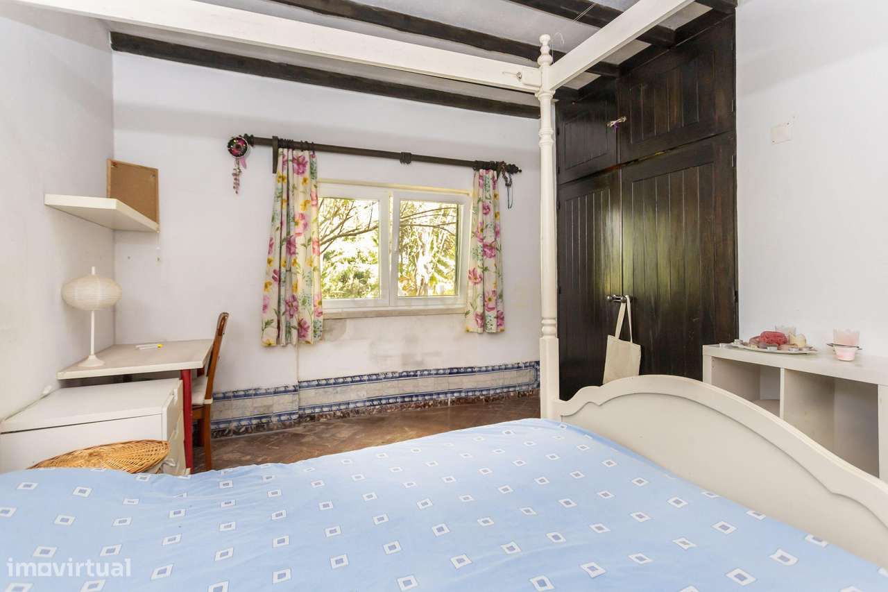 Vila de Prestígio T7+2 com 5.000 m² de Privacidade na Verdizela-23