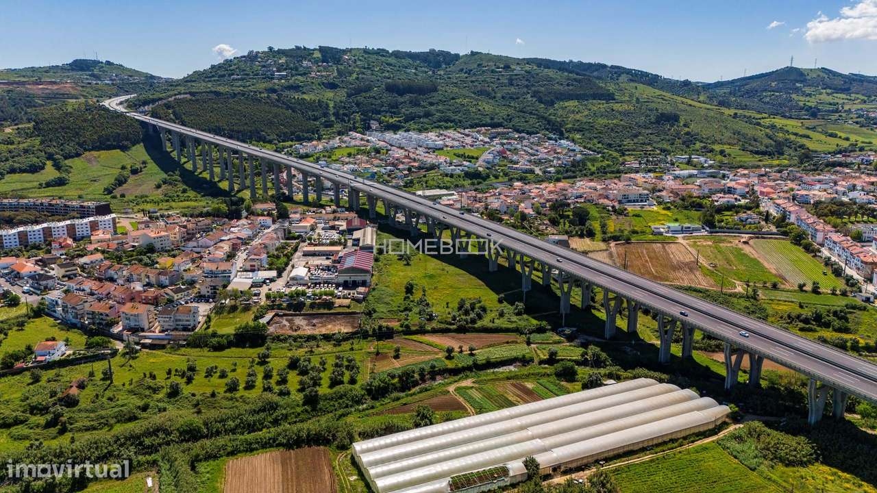 Terreno rústico em Pinheiro de Loures - Grande imagem: 3/3