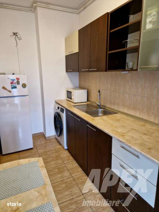 Garsoniera luminoasa cu vedere libera|3/11|Complexul Rasarit de Soare-2