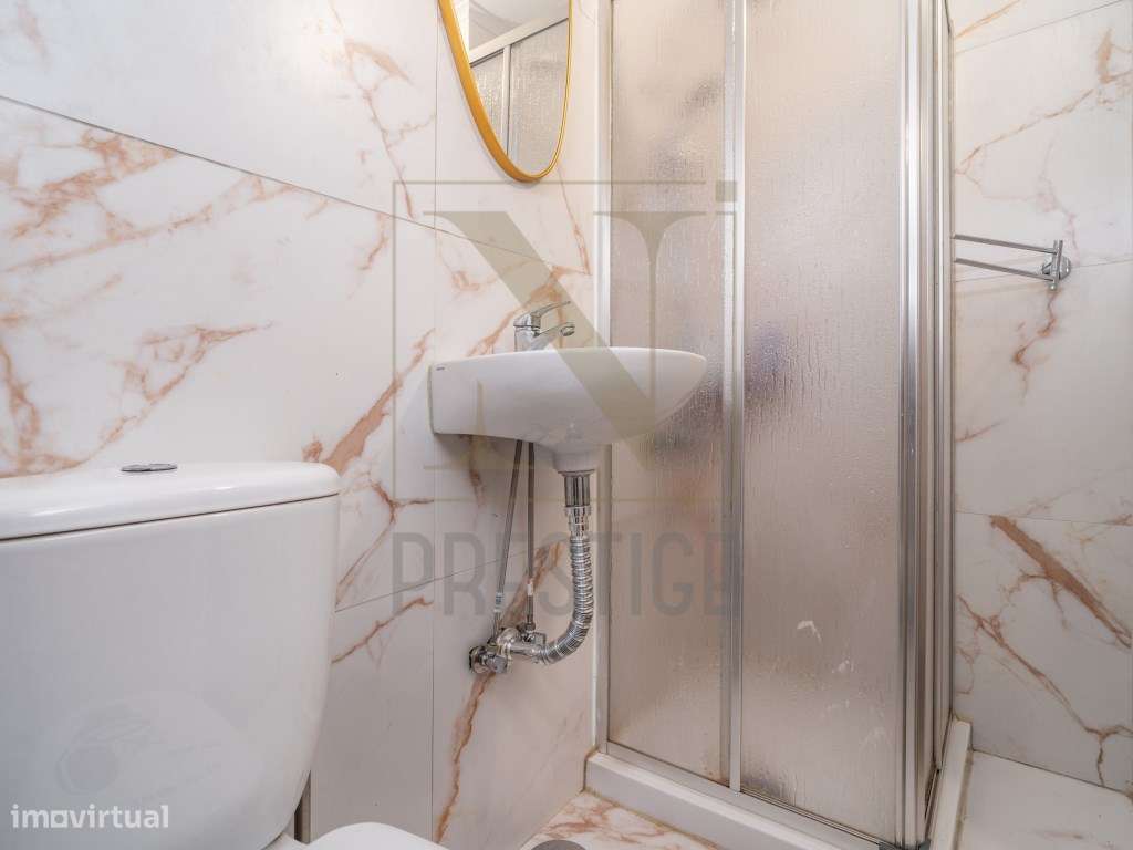 Prédio no Bairro Norton de Matos-8