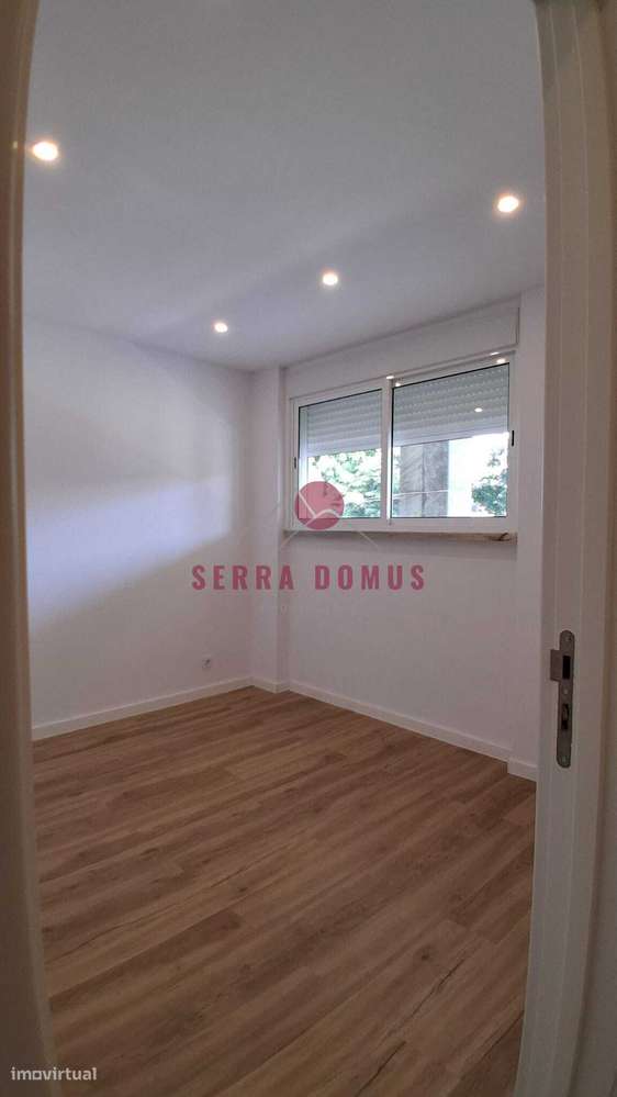 Apartamento T1+1 de 46 m² com logradouro de 20 m² em Sacavém-17