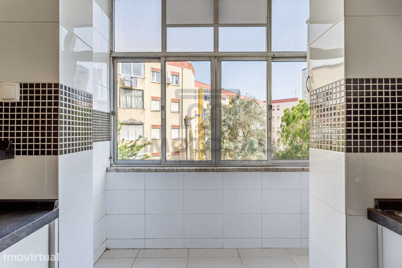 Apartamento T3 com 2 casas de banho - Loures-20