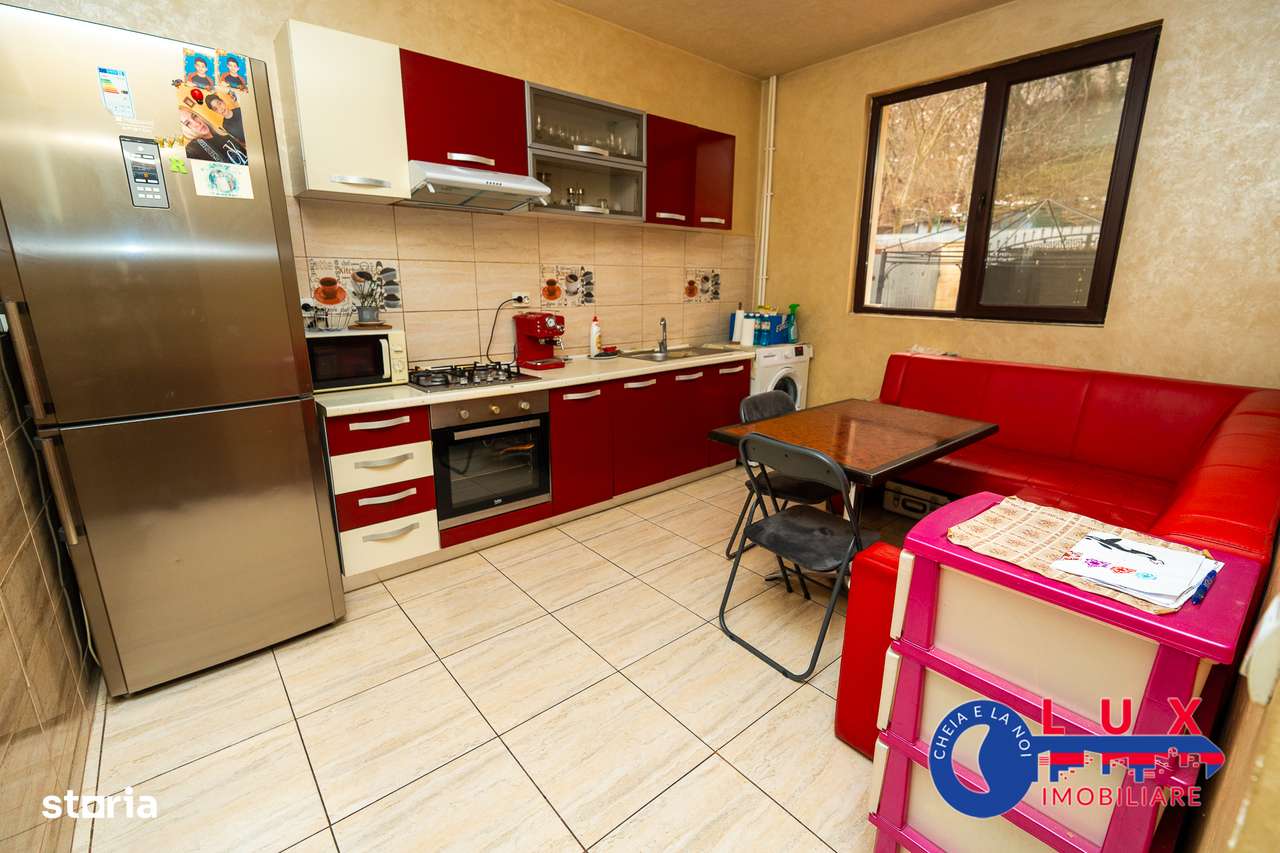 ID 6746 EXCLUSIVITATE - Vilă P+1+pod - Strada Miron Costin-9