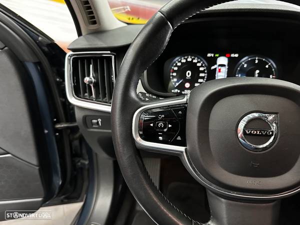 Volvo V90 2.0 D4 Momentum Geartronic - 18