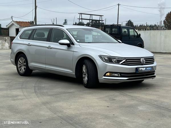 VW Passat Variant 1.6 TDI Highline DSG - 3