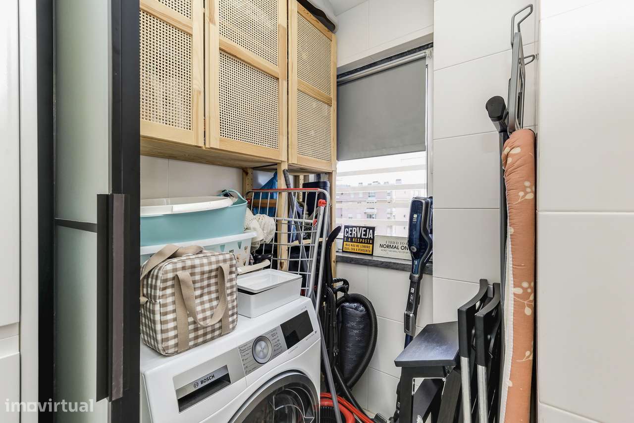 T3 com Garagem em Carnide – Conforto e Localização Privilegiada em Lis-22