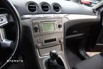 Ford S-Max - 24