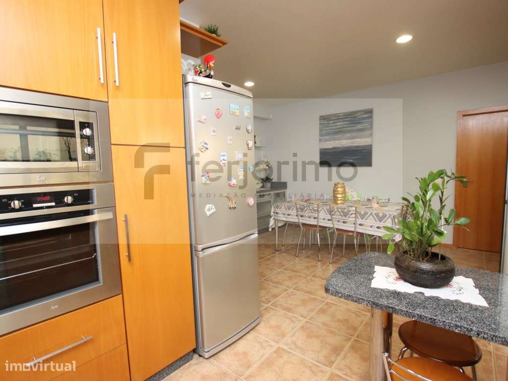 'NOVIDADE'
Excelente Moradia Geminada-20