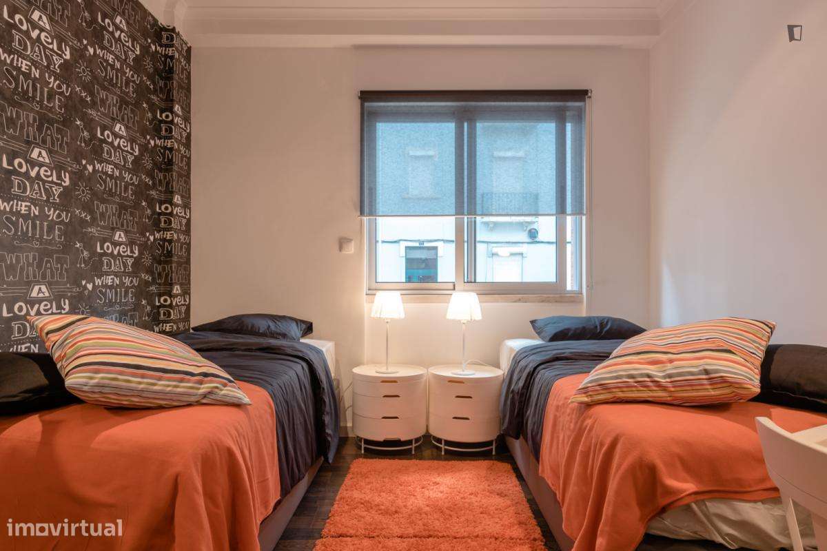 Quarto - localizado em Picoas Lisbon - Grande imagem: 5/7