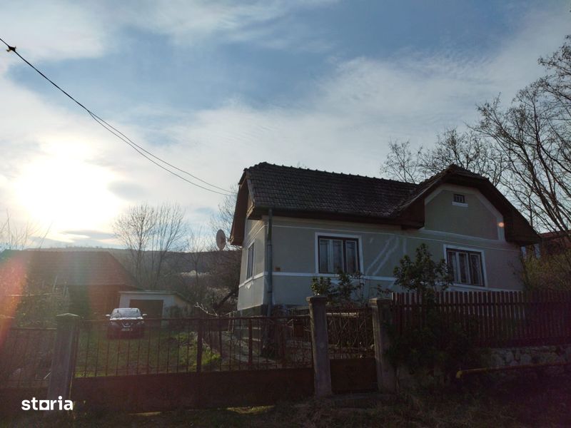 Casa de vanzare in Cheia, comuna Mihai Viteazu