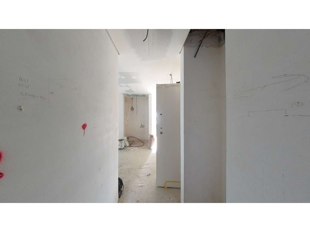 Apartamento T5 no Barreiro com Vista Rio-25