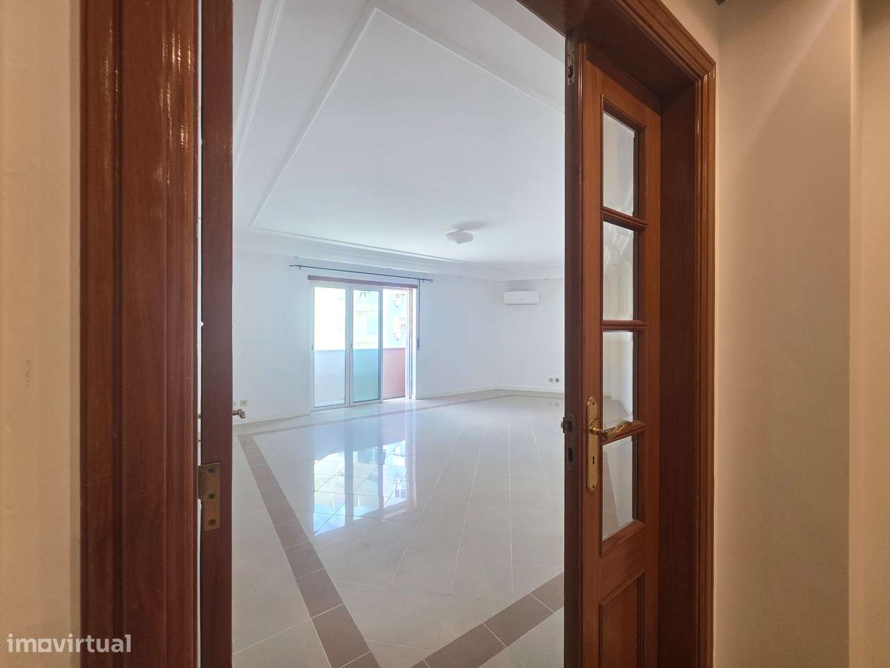 Excelente Apartamento T3- Santa Marta do Pinhal-23