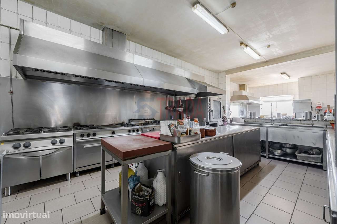 Venda de imovel com Restaurante, café e snack bar em Vila Verde - B...-15