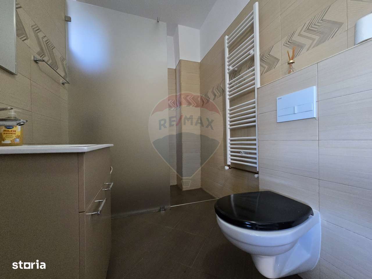 Casă cu 5 camere de vânzare în zona Central comision 0 - Imagine principală: 5/20