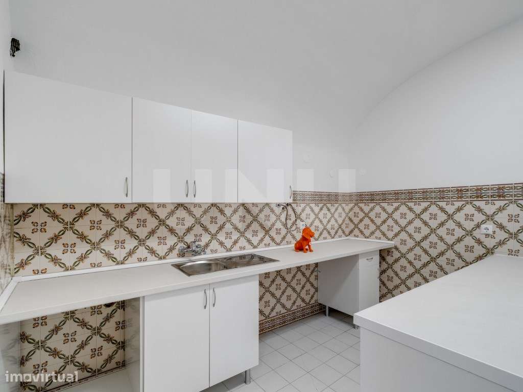 Moradia T2 Centro Histórico de Évora, com terraço-11
