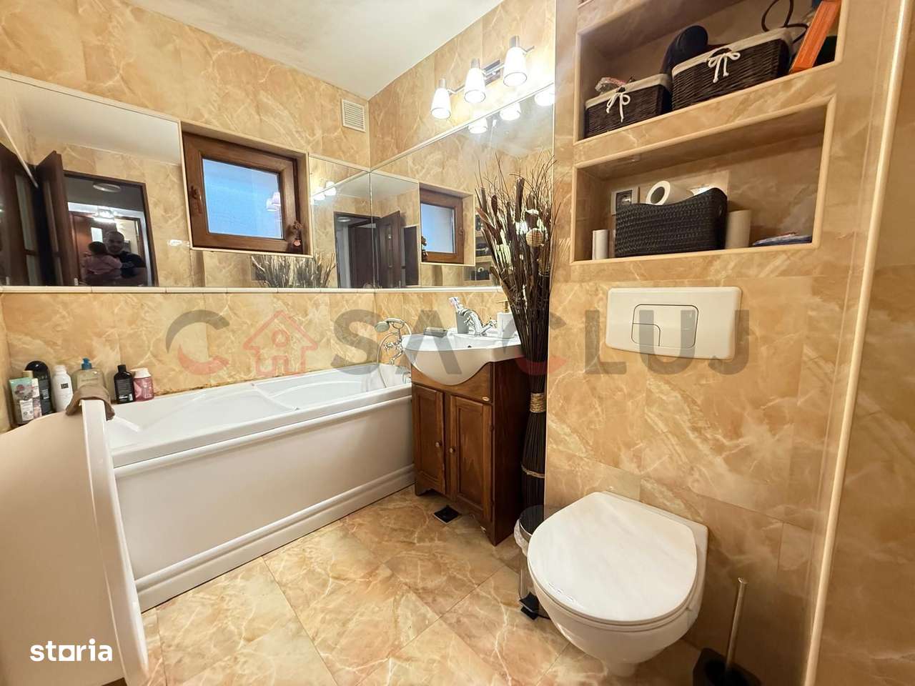 Decomandat, la cheie, Kaufland Măraști! - Imagine principală: 3/13