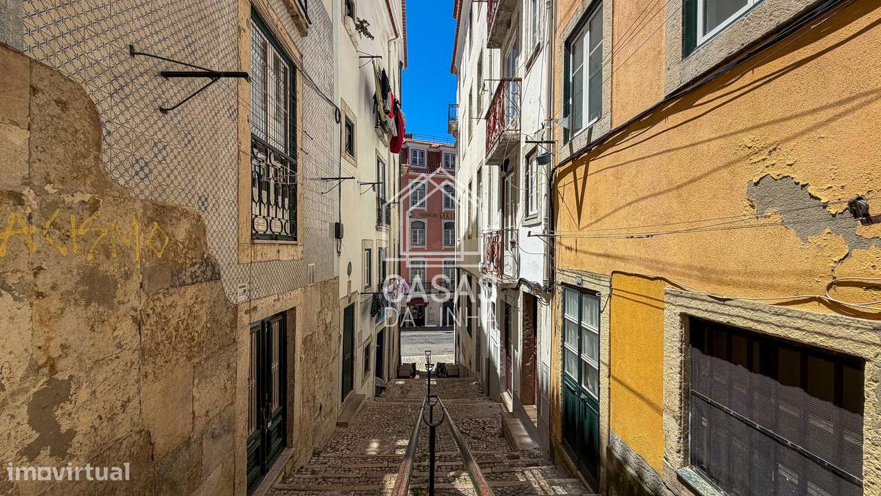 T2 Duplex em Santa Maria Maior - Lisboa-21