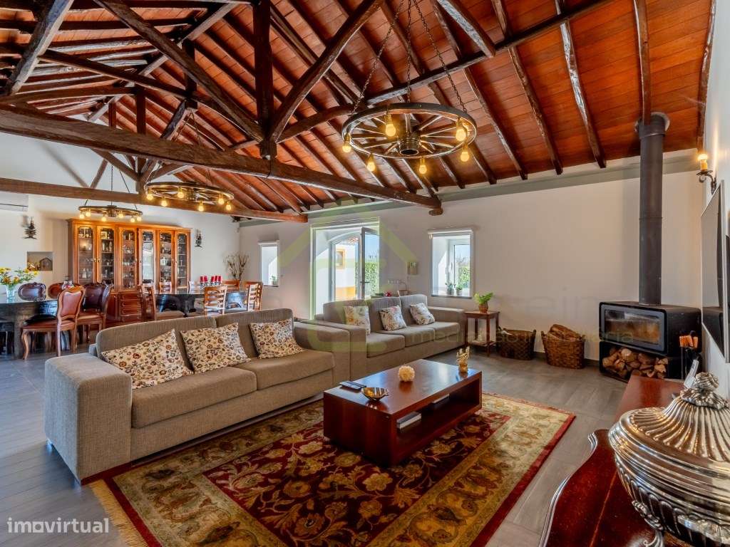 Quintinha T5 inserida em terreno com 1450 m2 junto às praias do Oeste! - Grande imagem: 3/60