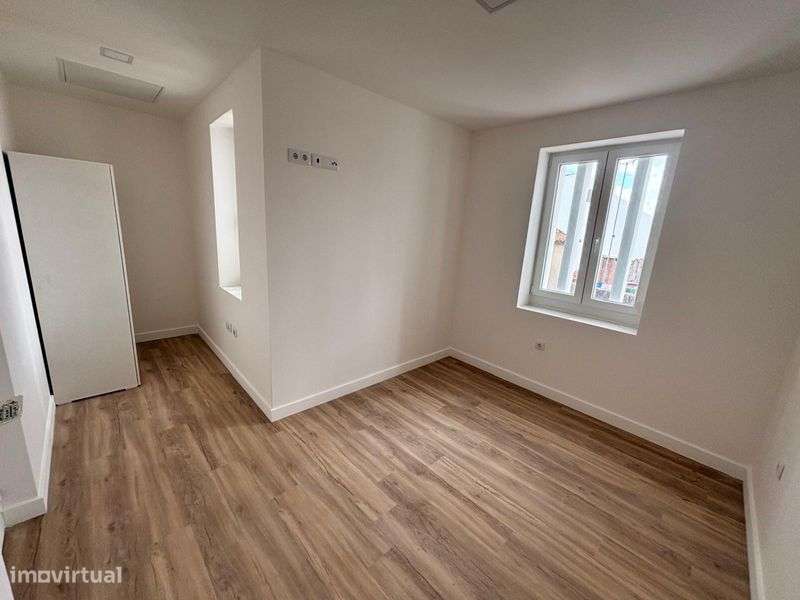 Apartamento T2 Valado dos frades - Grande imagem: 5/7