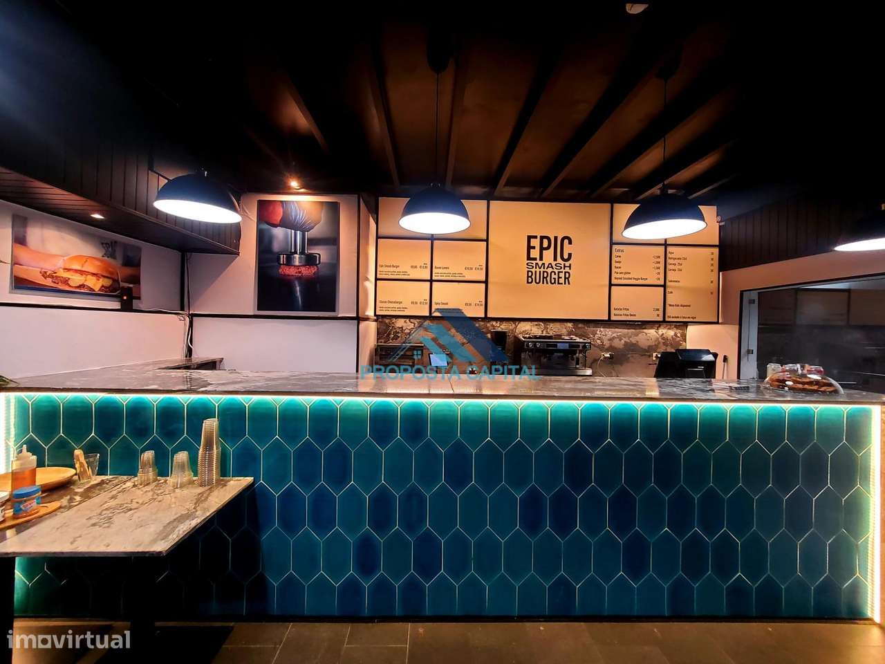 Restaurante com Esplanada na Av. Estados Unidos da América - Grande imagem: 5/35